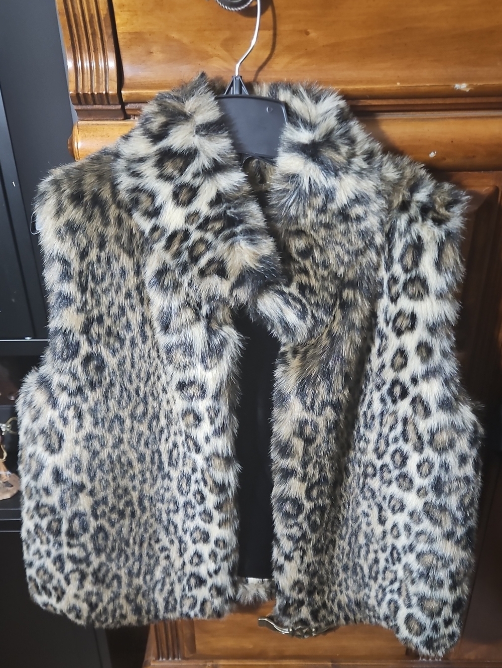 Valerie Stevens Faux Fur Leopard Print Vest in Tan and Black